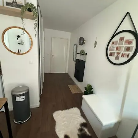 Homey Space * Bussy-Saint-Georges